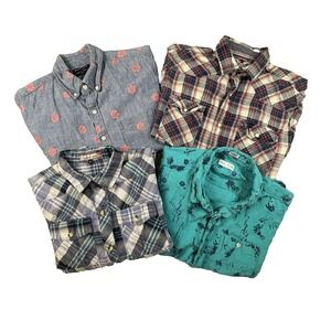 MIXED LOT OF 4 Men's S Various Vacation/Casual/Work Button Up SS Shirts SEE DESC